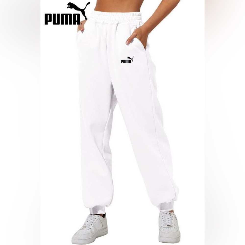 PUMA Women'/ men White Joggers